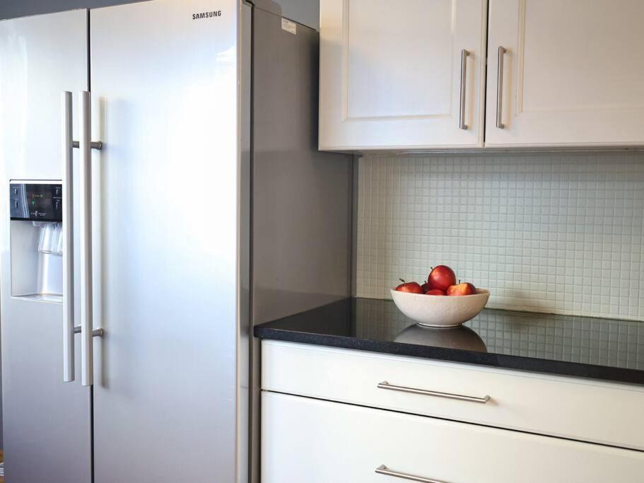 Live In A Stylish Home In The Center Of Осло Экстерьер фото